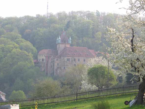 chateau.jpg